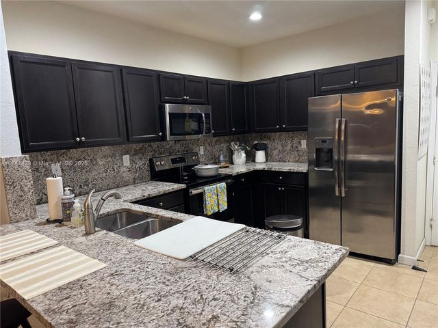 455 SE 34th Ter, Homestead, FL 33033