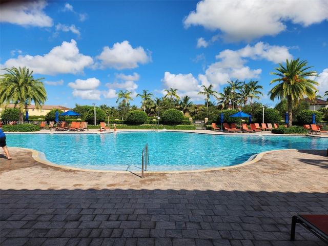 455 SE 34th Ter, Homestead, FL 33033