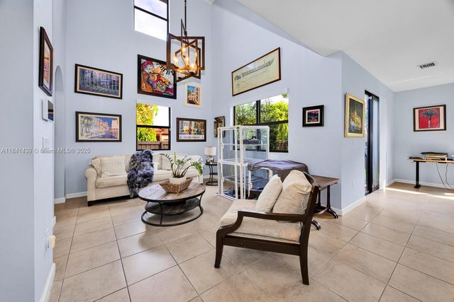 455 SE 34th Ter, Homestead, FL 33033