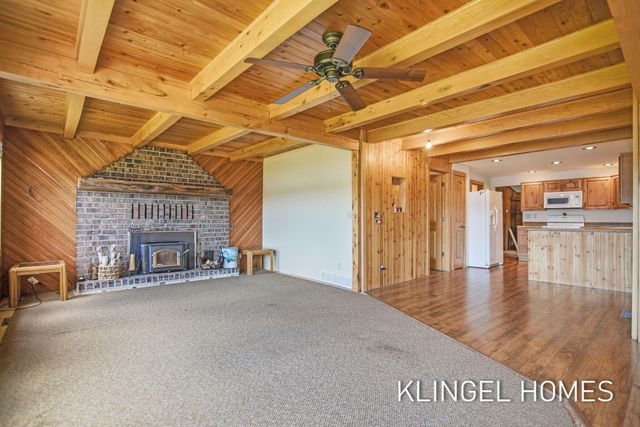 2091 Lake Avenue, Twin Lake, MI 49457