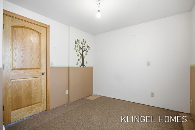 2091 Lake Avenue, Twin Lake, MI 49457