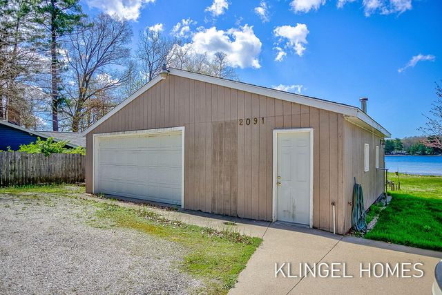 2091 Lake Avenue, Twin Lake, MI 49457