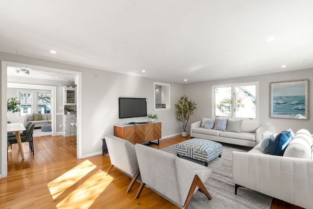 156 Waverly Street, Arlington, MA 02476