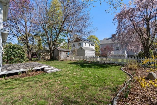 156 Waverly Street, Arlington, MA 02476