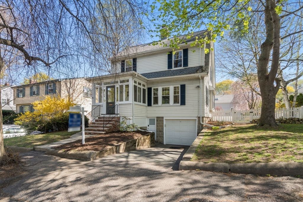 156 Waverly Street, Arlington, MA 02476