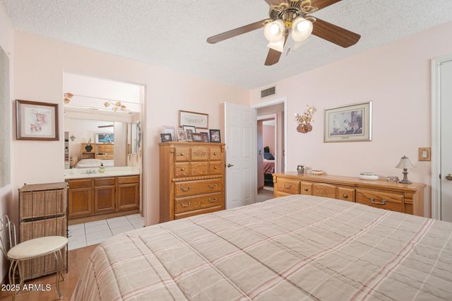 5527 W GARDEN Drive, Glendale, AZ 85304