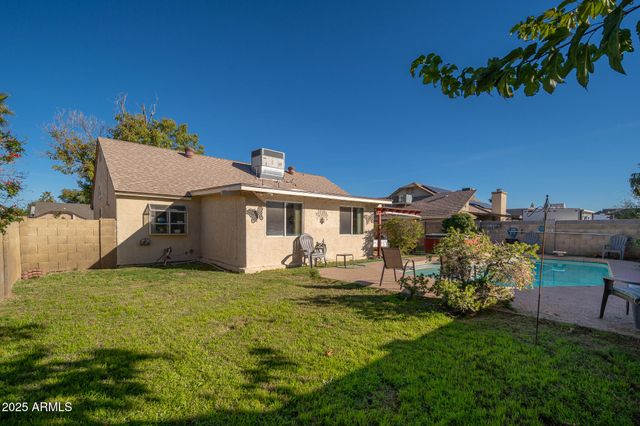 5527 W GARDEN Drive, Glendale, AZ 85304