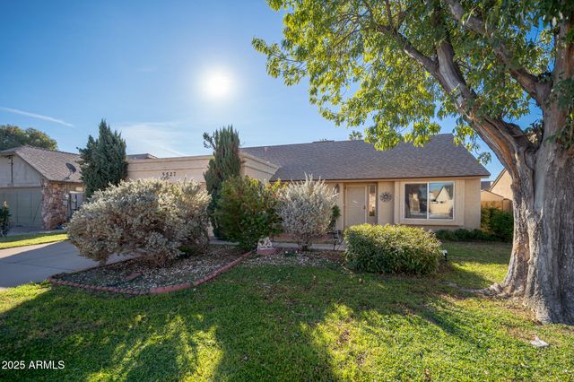 5527 W GARDEN Drive, Glendale, AZ 85304
