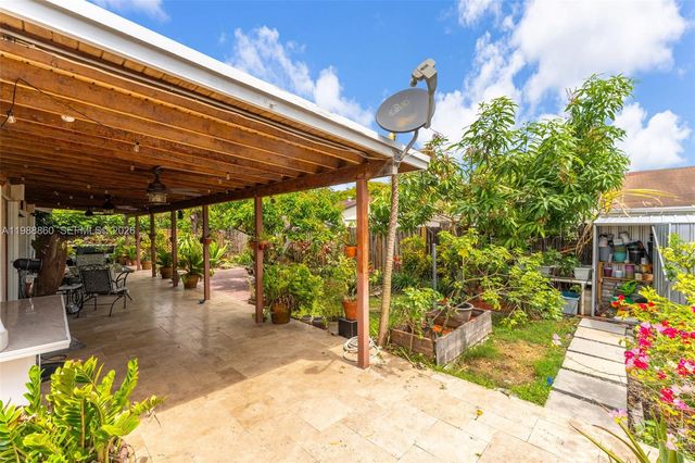 10021 SW 145th Pl, Miami, FL 33186