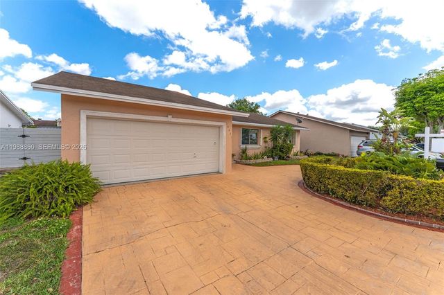 10021 SW 145th Pl, Miami, FL 33186