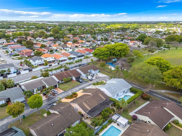 10021 SW 145th Pl, Miami, FL 33186