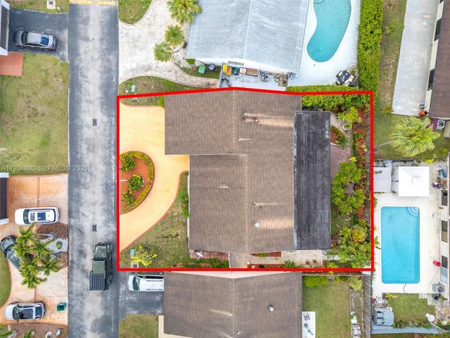 10021 SW 145th Pl, Miami, FL 33186