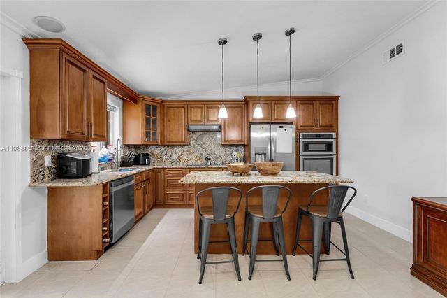 10021 SW 145th Pl, Miami, FL 33186