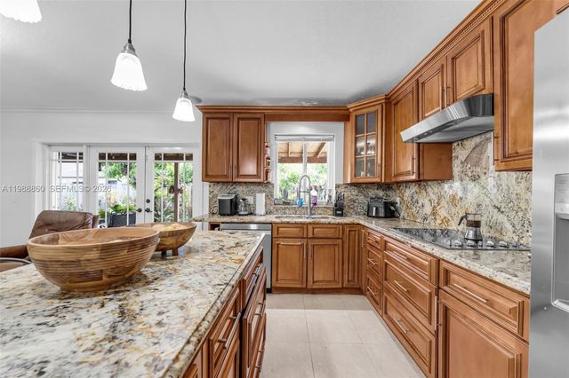 10021 SW 145th Pl, Miami, FL 33186