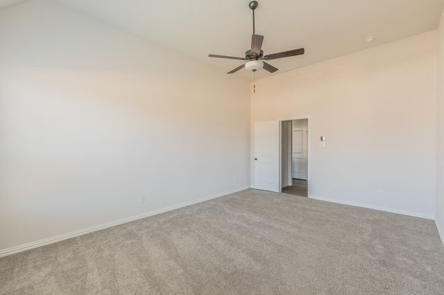 1000 S Hill Drive, Crowley, TX 76036