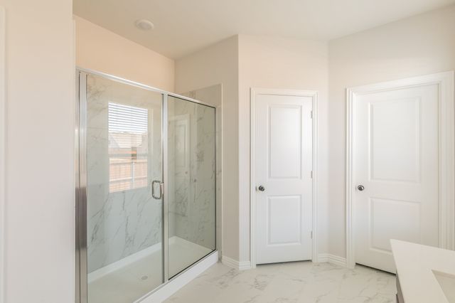 1000 S Hill Drive, Crowley, TX 76036