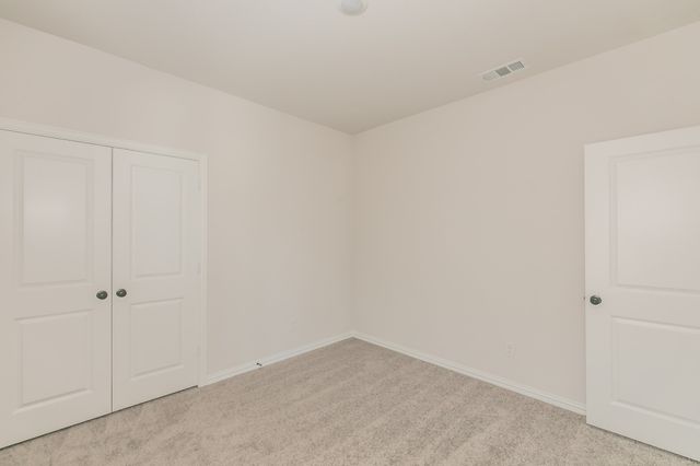 1000 S Hill Drive, Crowley, TX 76036