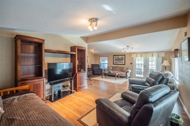 34205 ISLAND DRIVE, Leesburg, FL 34788