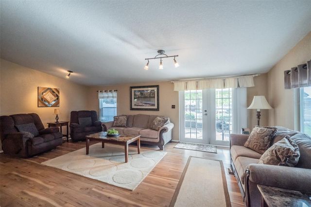 34205 ISLAND DRIVE, Leesburg, FL 34788