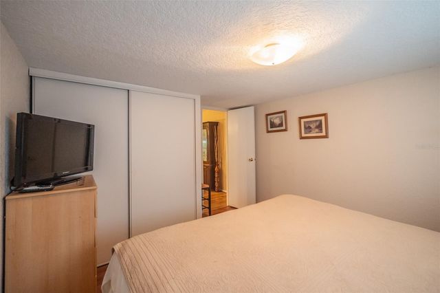 34205 ISLAND DRIVE, Leesburg, FL 34788