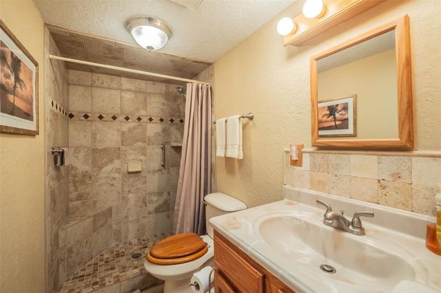 34205 ISLAND DRIVE, Leesburg, FL 34788