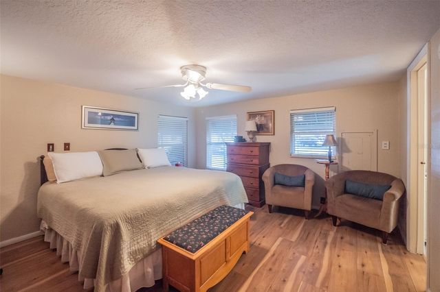 34205 ISLAND DRIVE, Leesburg, FL 34788