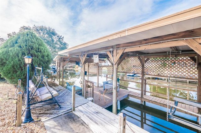 34205 ISLAND DRIVE, Leesburg, FL 34788