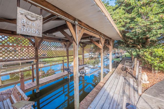 34205 ISLAND DRIVE, Leesburg, FL 34788