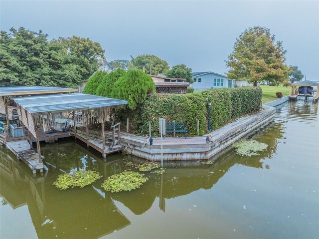 34205 ISLAND DRIVE, Leesburg, FL 34788