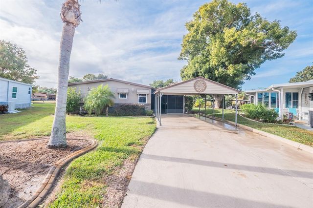 34205 ISLAND DRIVE, Leesburg, FL 34788