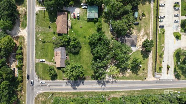 18979 S County Road 12, Foley, AL 36535