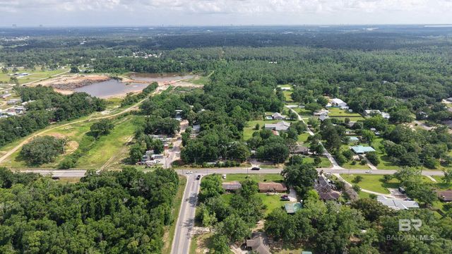18979 S County Road 12, Foley, AL 36535