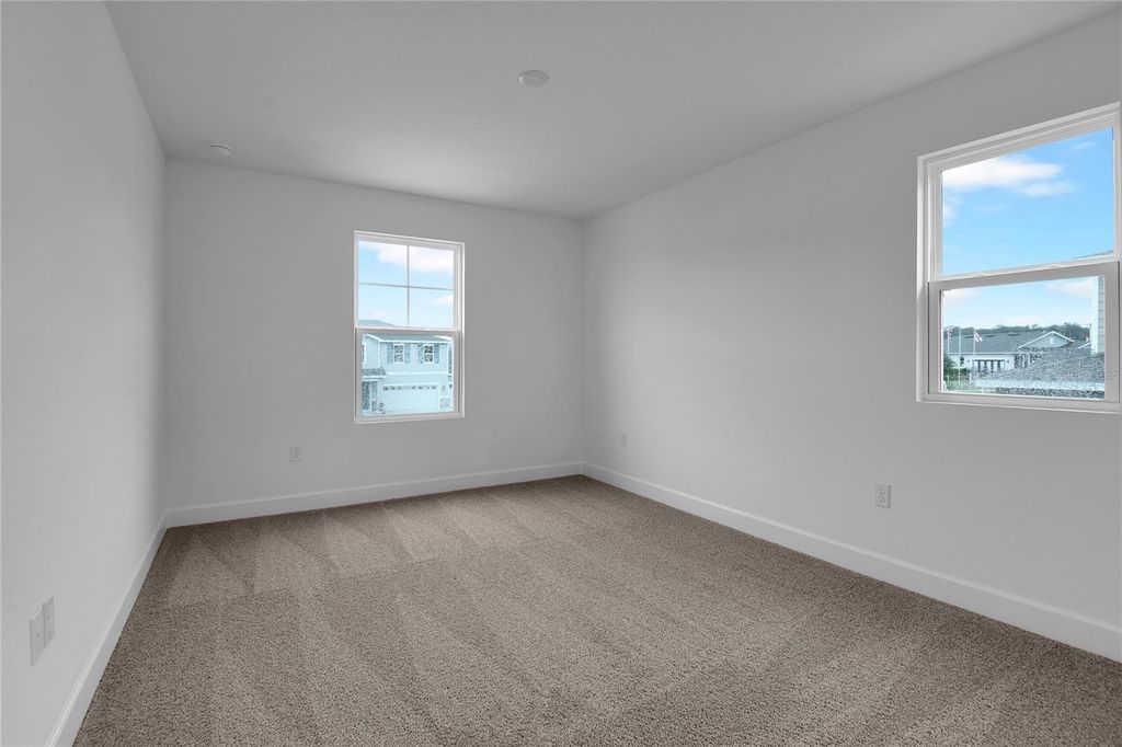 Image 15 of property listing at 741 WEKIVA RIDGE DRIVE, Mount Dora, FL 32757