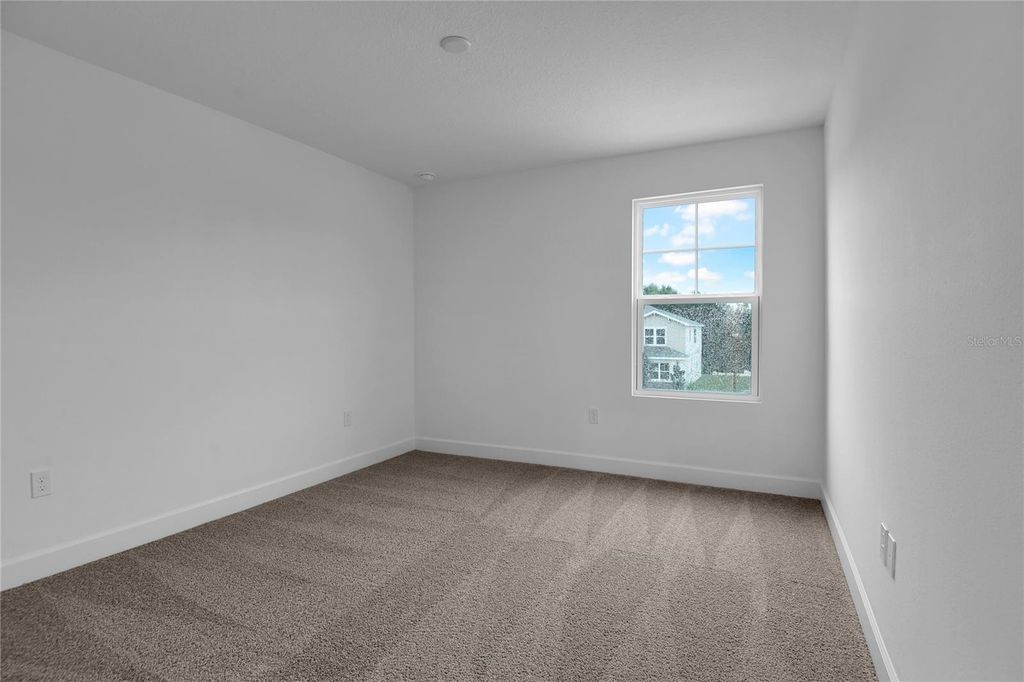 Image 16 of property listing at 741 WEKIVA RIDGE DRIVE, Mount Dora, FL 32757