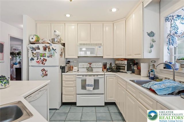 2531 Apple Street, Lower Saucon Twp, PA 18055