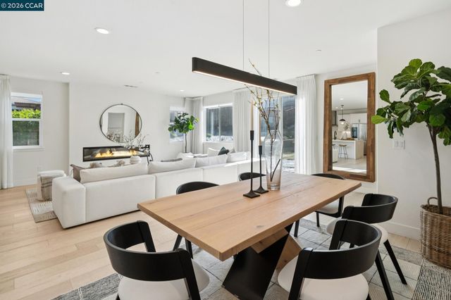 5549 Promontory Way, Antioch, CA 94531