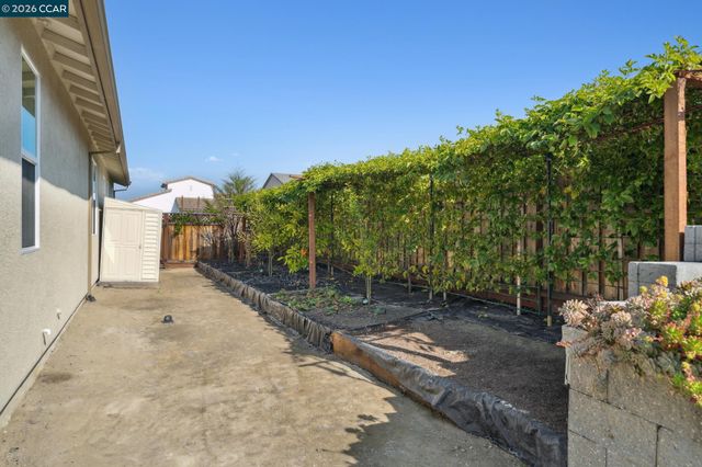 5549 Promontory Way, Antioch, CA 94531