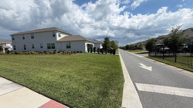11200 LISTENING DRIVE, Orlando, FL 32832