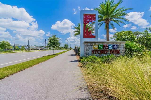 11200 LISTENING DRIVE, Orlando, FL 32832