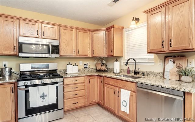 2413 Arthur Street, Jeffersonville, IN 47130