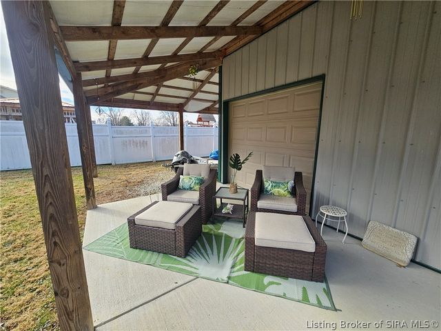 2413 Arthur Street, Jeffersonville, IN 47130