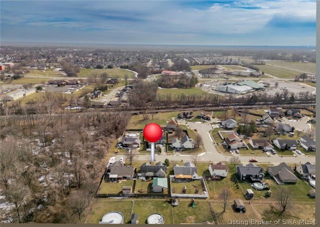 2413 Arthur Street, Jeffersonville, IN 47130