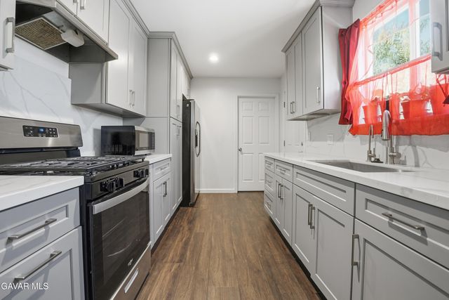 11235 Mina Avenue, Whittier, CA 90605