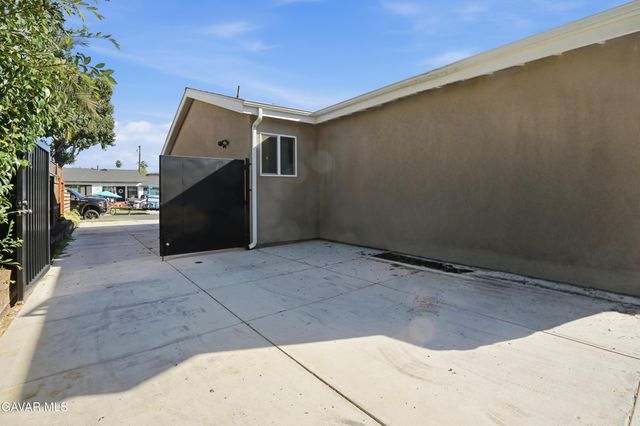 11235 Mina Avenue, Whittier, CA 90605