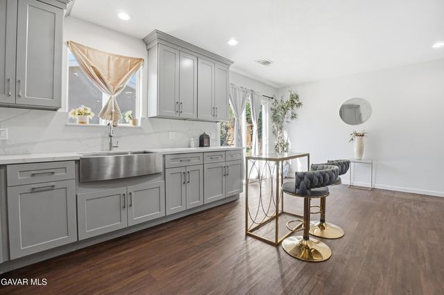 11235 Mina Avenue, Whittier, CA 90605