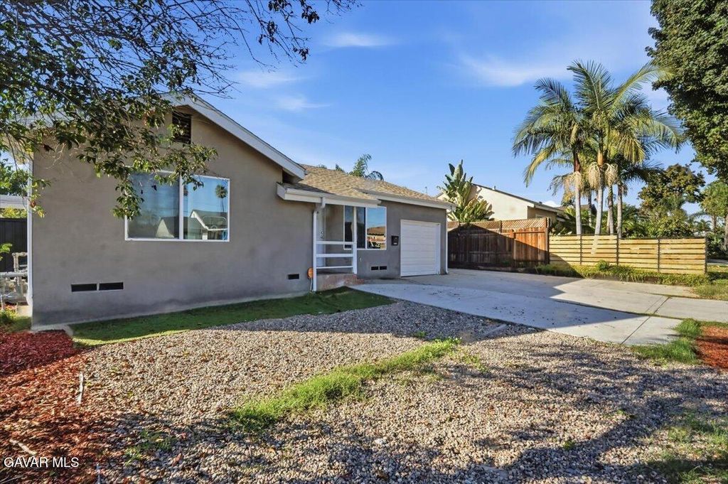 11235 Mina Avenue, Whittier, CA 90605