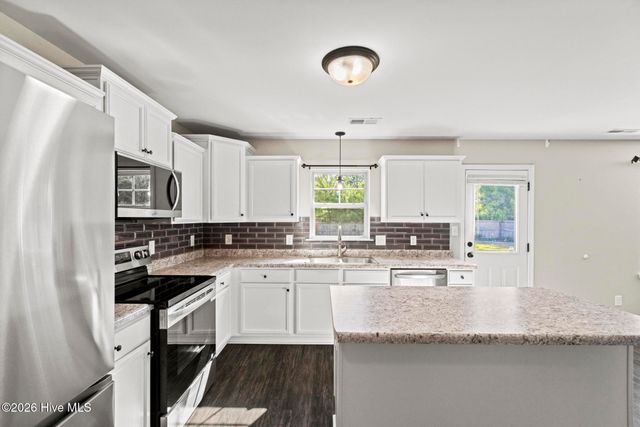 282 Marsh Haven Drive, Sneads Ferry, NC 28460