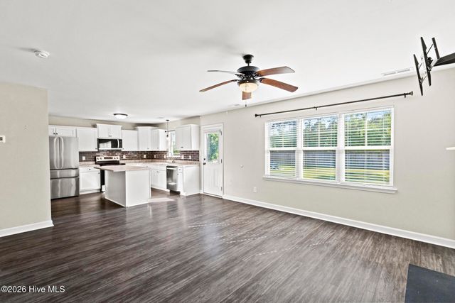 282 Marsh Haven Drive, Sneads Ferry, NC 28460