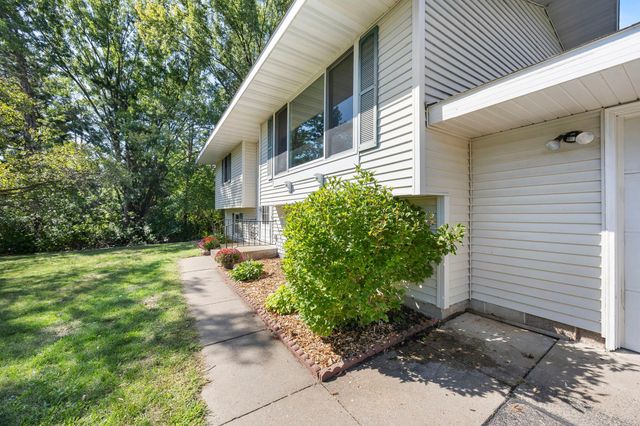 26496 Forli Avenue, Wyoming, MN 55092