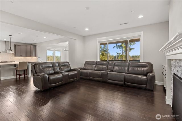 20219 146th Street E, Bonney Lake, WA 98391